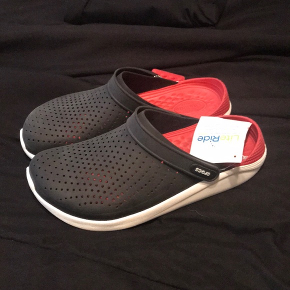 crocs literide black and red